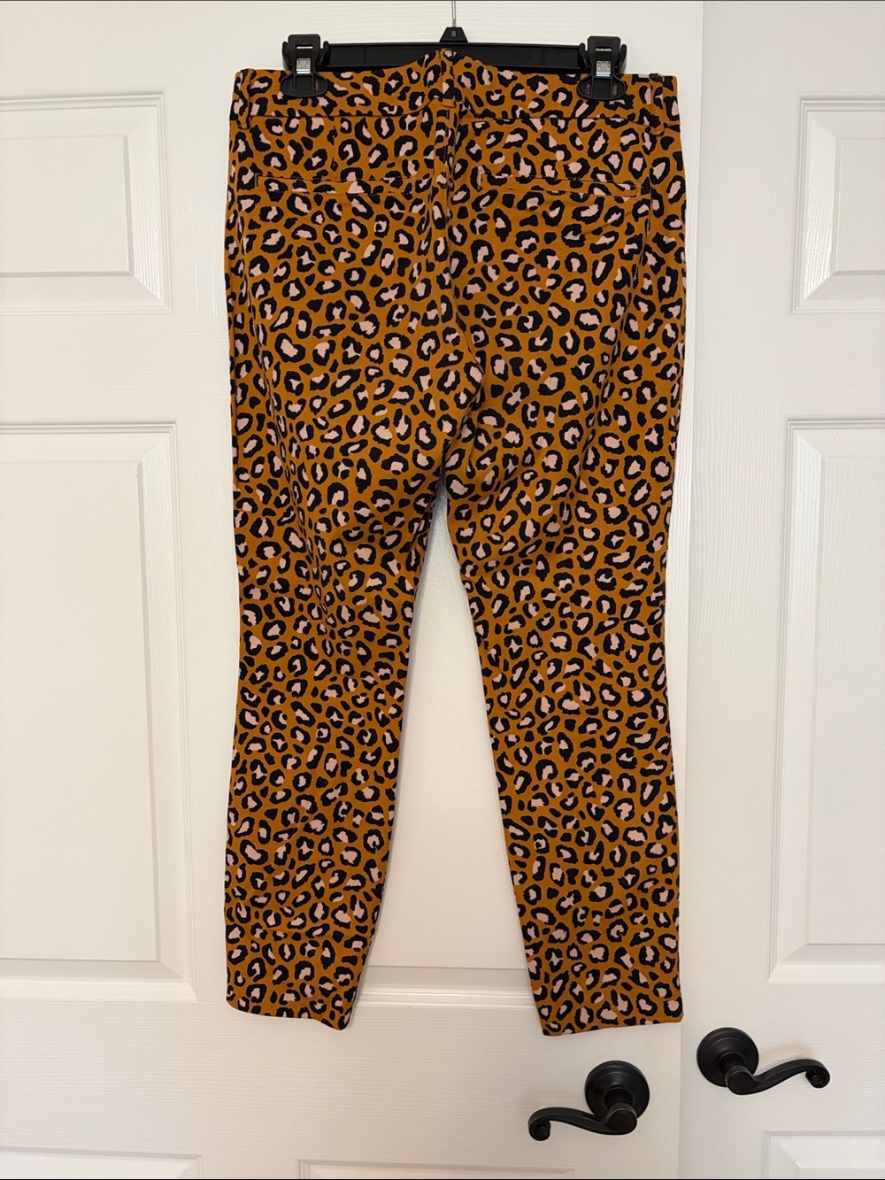 Old Navy Mustard Yellow Leopard Pixie Ankle Pants - Picture 3 of 4